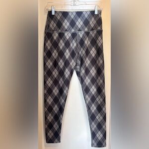 Beyond Yoga SoftMark Legging in Gray Beyond plaid pattern XL